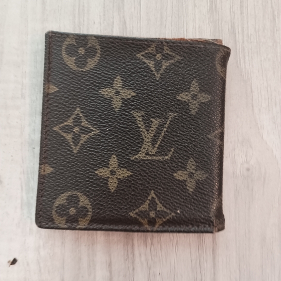 Louis Vuitton Monogram Bifold Wallet Men’s Authentic - Picture 2 of 10